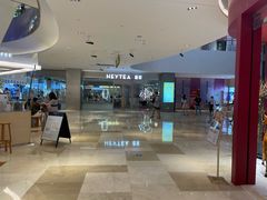 -喜茶(杭州滨江宝龙店)
