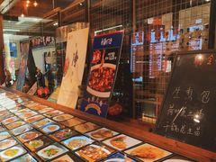 -宝燕海货工场(长江国际店)