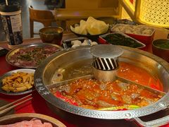 -晓宇重庆火锅(西安荟聚店)