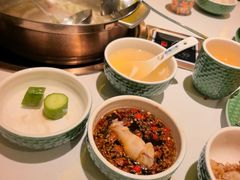 -润园四季椰子鸡火锅(卓越INTOWN店)