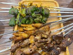 -乡村馕坑肉·烧烤·新疆菜·本地人更爱吃(阿勒泰首店)