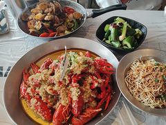 -巴厘龙虾·榜首油焖大虾(音乐学院·沿江酒馆店)