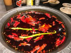 -茅草房·河畔园林火锅
