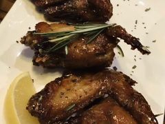 迷迭香烤鸡翅-CRAZYONES西班牙海鲜饭(上海美罗城店)