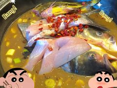 柴锅炖水库鱼-姥家大锅台水库渔家