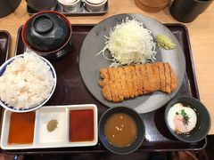 -牛カツ京都勝牛(河原町蛸薬師店)