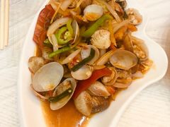 -覃记海鲜美食餐厅