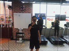 -UP健身私教馆(海岸城店)