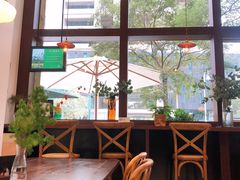 靠窗位-肥朵食堂(带梦胡同店)