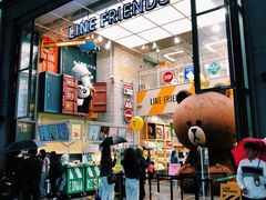 -line friends(明洞旗舰店)