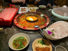 -蜀辣居鲜货老火锅(双流万达店)