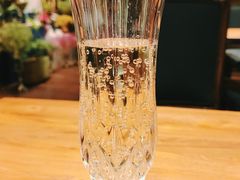 单魄歌海纳-也枫·小黄楼(南山路旗舰店)