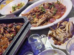 -巴特餐饮6加1音乐餐吧·新疆菜