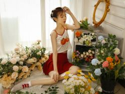 -梦摄影少女写真馆(麦凯乐国际公寓A座店)