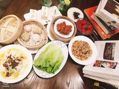 -钟书阁(群光广场店)