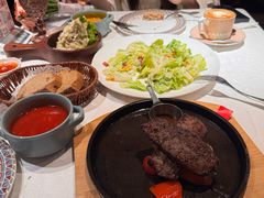 -俄士厨房(环球港店)