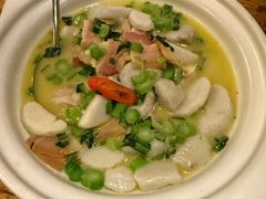 咸肉芋艿煲-新白鹿餐厅(银泰西湖文化广场店)