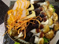 -香香腊排骨.野生菌火塘总店(束河店)