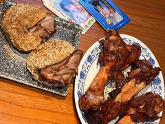 -老天桥酱肉烧饼夹肘子(天桥店)