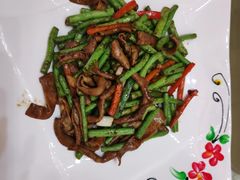 青豆角炒鹅肠-东豪园林海鲜酒家(南港路辅路店)