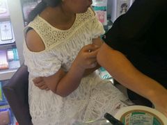 -爱畅享华为苹果手机维修服务(虹口龙之梦店)