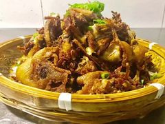 酥肉蒸猪肚-百姓家宴(三堰店)