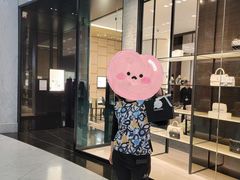 -CHANEL(戴高乐机场T 2E店)