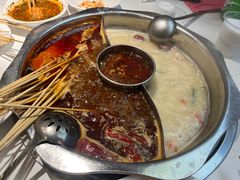 -佰人王串串香火锅(洋珠巷店)