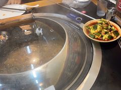 -炖四方东北铁锅炖·烧烤小龙虾(中豪国际店)
