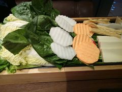 蔬菜拼盘-快乐小羊·内蒙牛羊肉火锅(流花中心店)