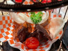 秘制脆皮乳鸽-避风塘(宝山万达店)