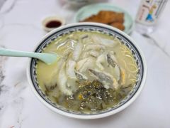 -明呈黄鱼面馆(斜土路店)