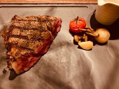 西冷-恰餐厅及酒吧 CHAR Bar & Grill (北京丽都皇冠假日店)