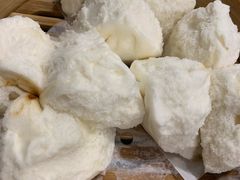 蜜汁叉烧包-点都德(大茶楼店)