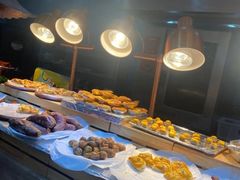 -锤头鲨毛肚海鲜烤肉自助餐厅(国购广场店)