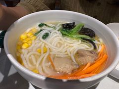 -云海肴·汽锅鸡·云南菜(天山百盛优客店)