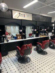 -老男孩男士理容馆·理发·烫染·修面