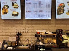 -藏猫猫咖啡主题馆(中央大道店)