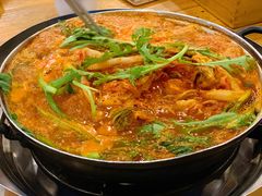-喇喇排骨火锅·传统韩式脊骨汤(望京西园总店)