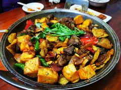 -嘉峪关伊俩寺烤肉店