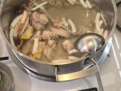 -喃喃椰·糟粕醋·椰子鸡火锅(七堡花园店)