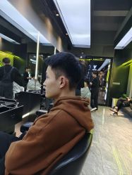 -不迫先生专业男士剪发