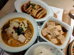 -老乡鸡(上海白玉兰广场店)
