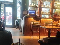 -The Cheebat 锌吧·Bistro(体育西店)