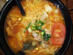 -渝和喵叔米线(南坪万达店)