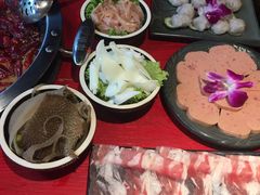 -谭鸭血老火锅(漳州路店)