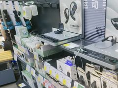 -迪卡侬(大英山店)