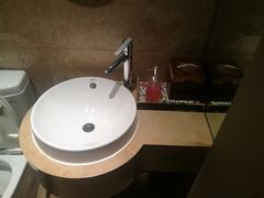 -麒麟华膳汇(飞泷商务大厦店)