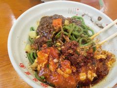 特色三合一-手擀菠菜面(西康路店)