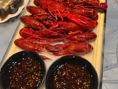 -肥肥虾庄·金牌油焖大虾(杨园滨江时代walk店)